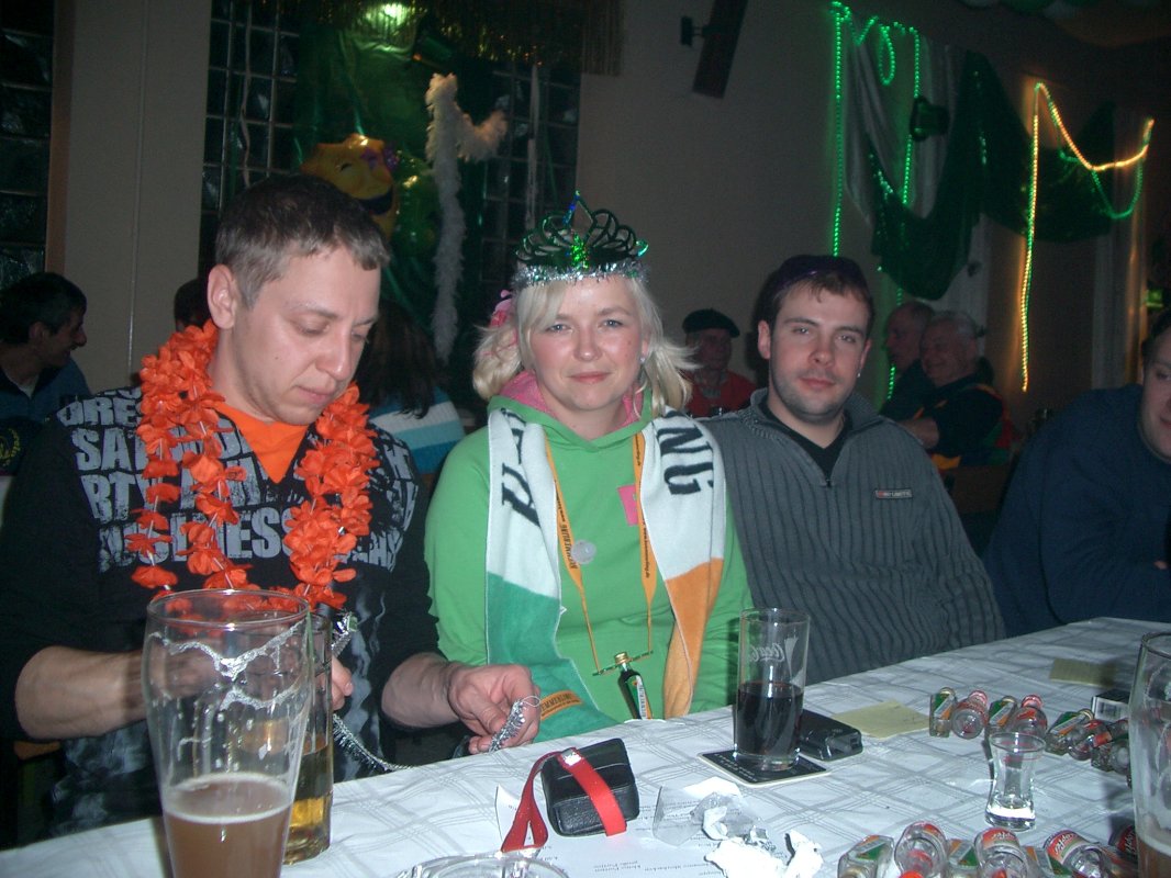 2006